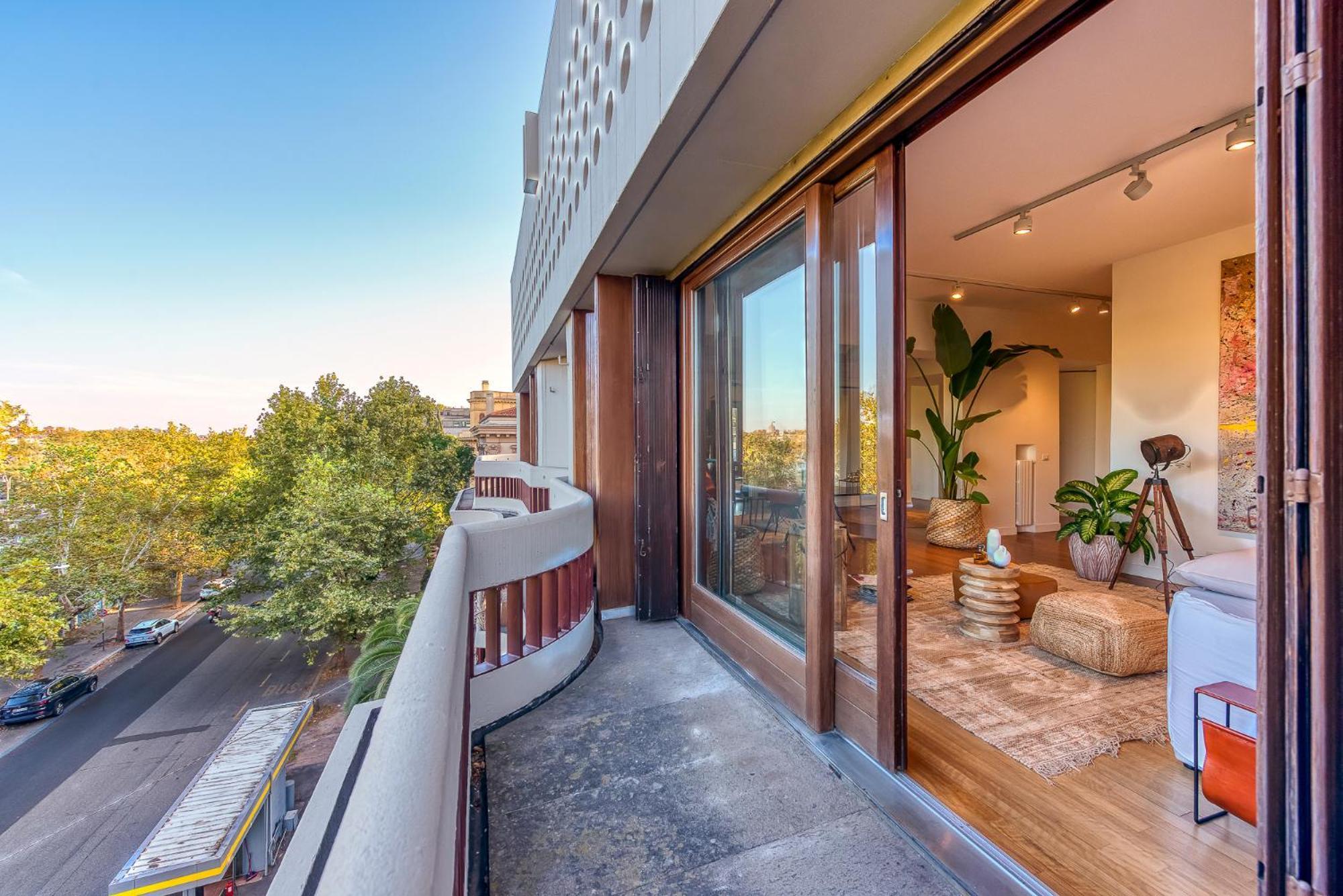 Appartamento Skylife Art Gallery Loft - Riverfront Art Sanctuary