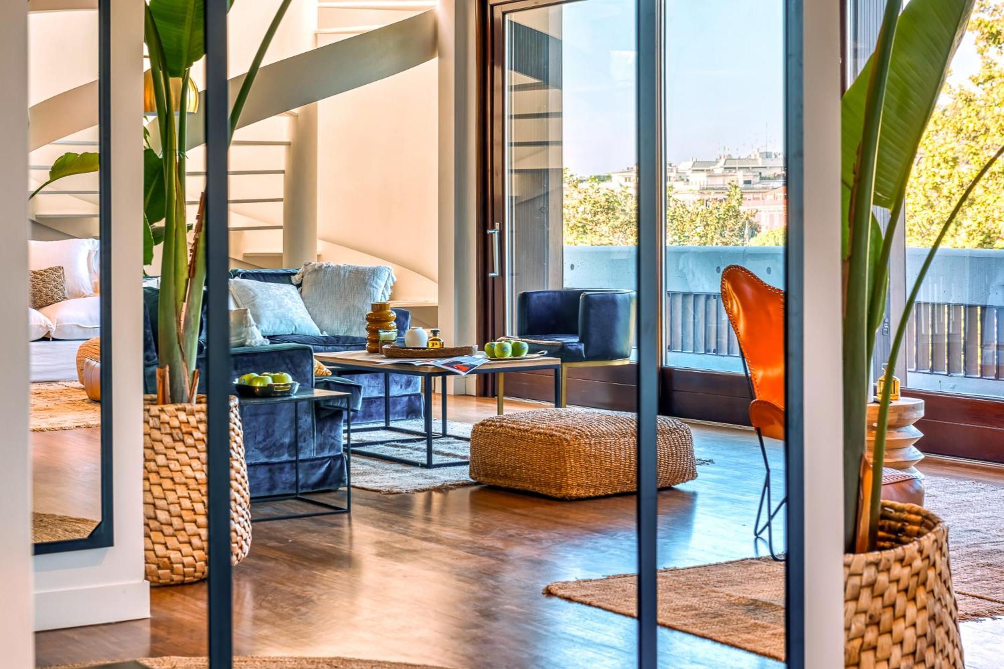 Skylife Art Gallery Loft - Riverfront Art Sanctuary Appartamento *