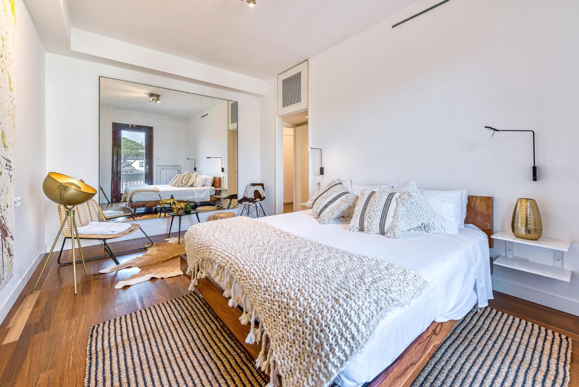 Appartamento Skylife Art Gallery Loft - Riverfront Art Sanctuary *